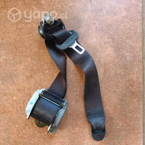 Cinturón Mitsubishi L200 Trasero Derecho Año 16-22