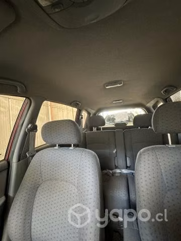 Kia carens 2004 - Imagen 8