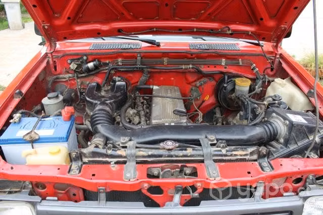 Nissan d21 2000