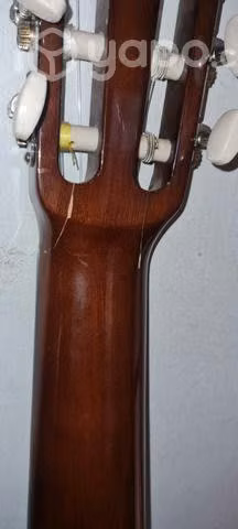 Guitarra yamaha c40 - Imagen 5