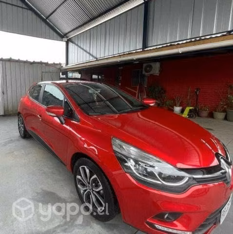 Renault clio 2020 unica dueña