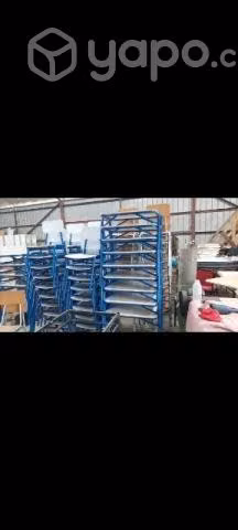 Mobiliario escolar y hogar