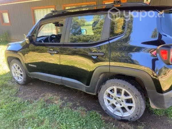 Se vende jeep renegade 2019