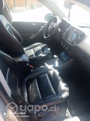 Volswagen Tiguan 2.0 caja 6 velocidades