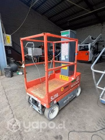 Plataforma elevadora Skyjack SJ16