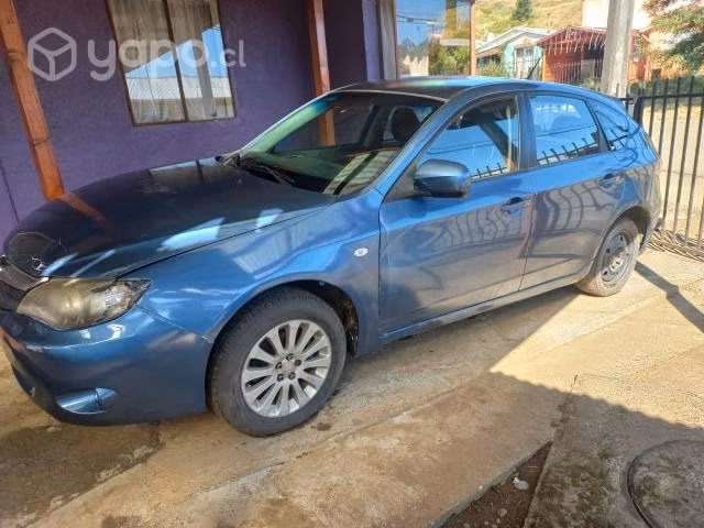 Se vende auto subaru