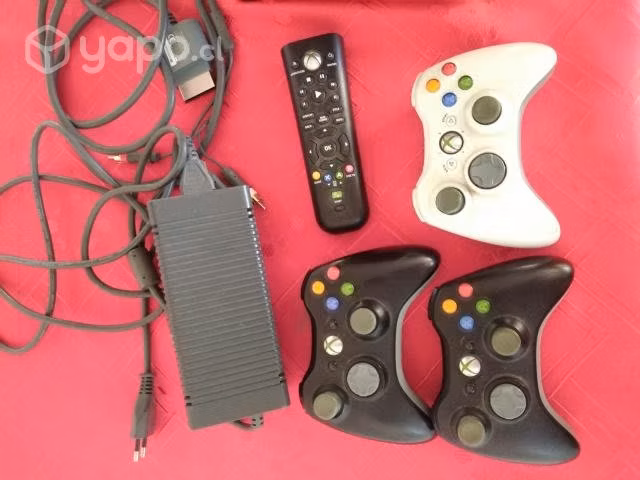 Xbox 360 Elite - Imagen 2