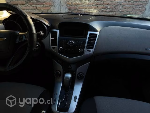 Chevrolet cruze 2012