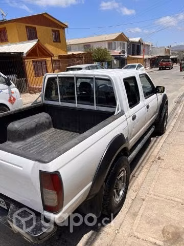 Vendo Nissan Terrano 2014 - Imagen 2