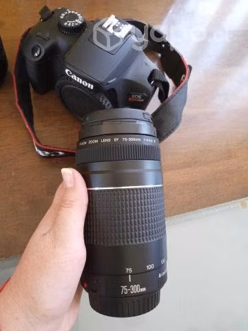 Camara fotográfica canon eos rebel t100