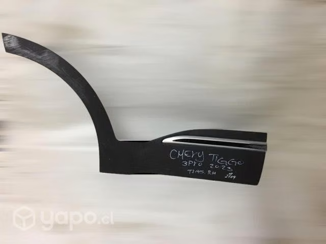 Moldura de puerta tras rh chery tiggo 3 pro 20-23
