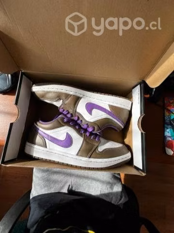 Jordan 1 low purple mocha
