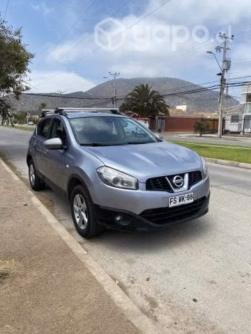 Vendo Nissan