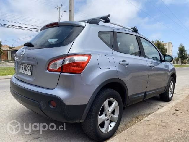 Vendo Nissan