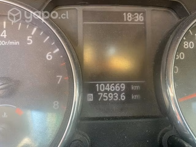 Vendo Nissan