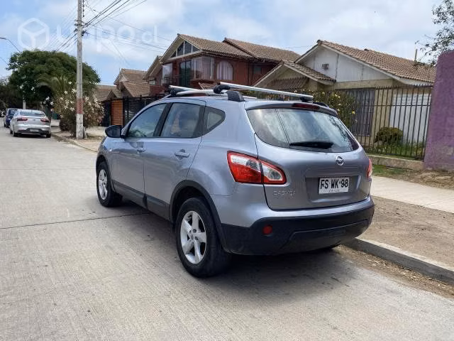 Vendo Nissan