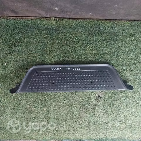 Moldura de maletero volkswagen amarok 2010 2021