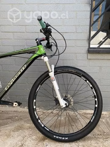 Bicicleta Kinesis-Shimano-Rock Shox