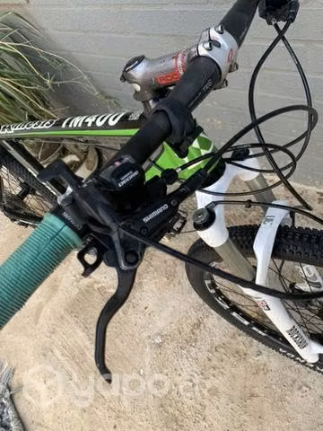 Bicicleta Kinesis-Shimano-Rock Shox