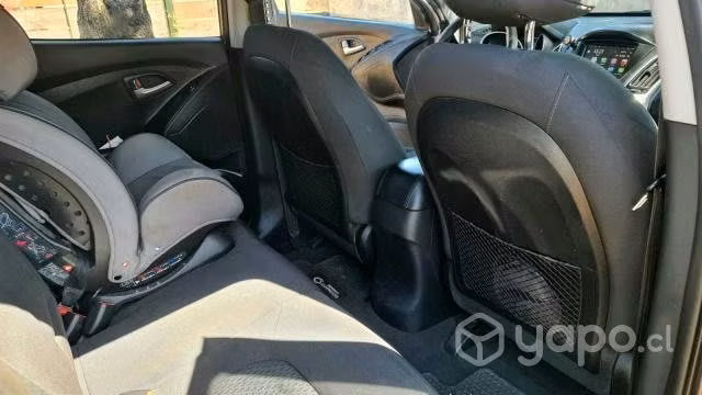 Hyundai tucson 2014 - Excelente estado - Imagen 10
