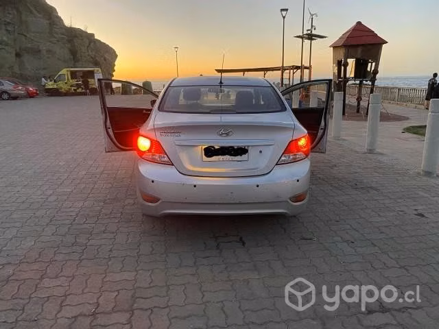 Hyundai accent