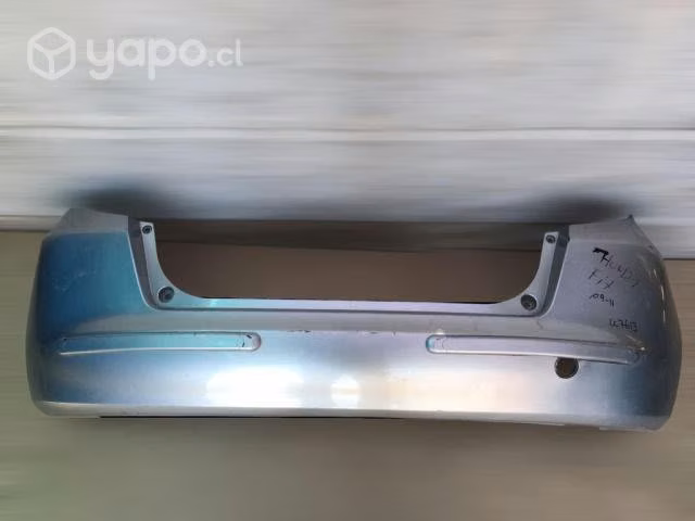 Parachoque trasero honda fit 2009-2011