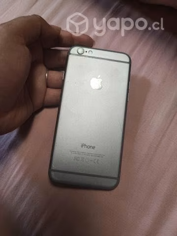 Celular iPhone 6 de 16 GB de memoria
