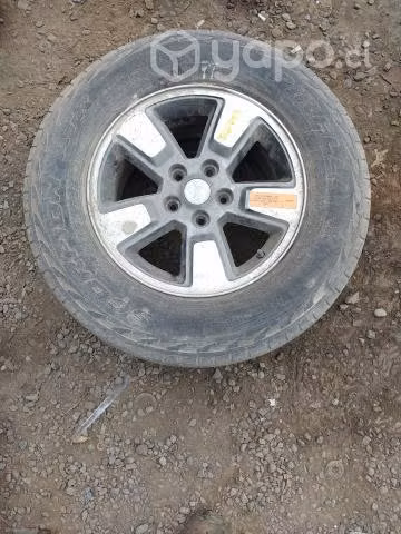Llanta Aluminio Con Neum 235 70 R16 Jeep Cherokee