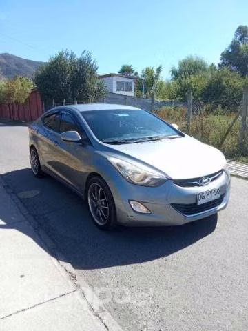 Hyundai Elantra 2011