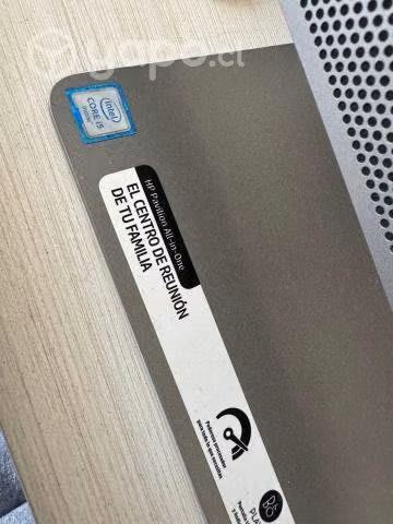 Computadora de escritorio HP ALL IN ONE - Imagen 3