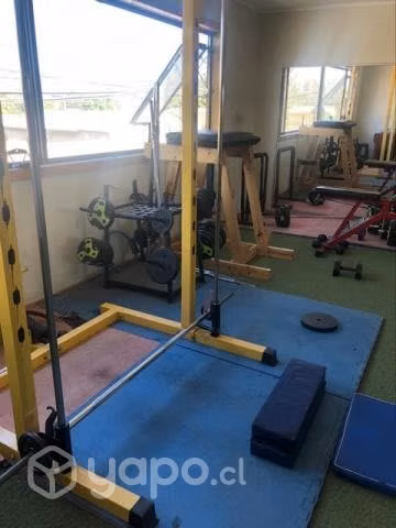 Equipamiento para sala de entrenamiento