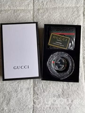 Cinturones gucci