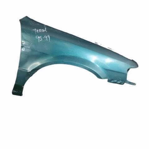 Tapabarro derecho toyota tercel 95 99