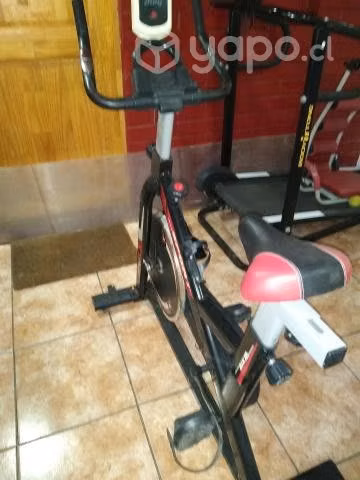 Bicicleta Spinning con Volante de Inercia