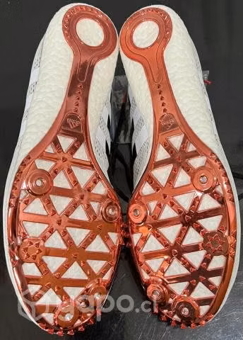 Zapatillas de atletismo Adidas Adizero con clavos