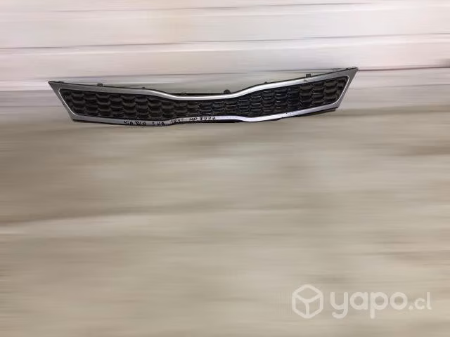 Mascara kia rio 