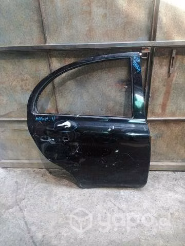Puerta trasera derecha nissan march original