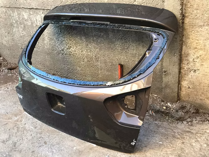 Portalón KIA Río 3 / 5 [2012 al 2017] -Original-