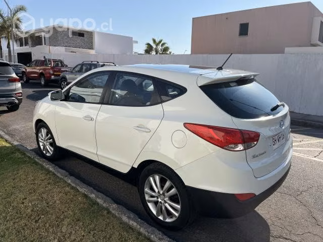 Hyundai tucson 2011