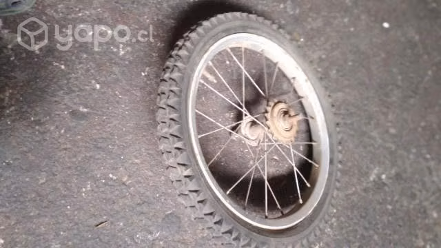 Dos ruedas de bicicleta aro 16 y 12 buen estado