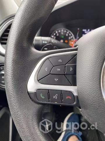 Se vende jeep renegade 2020