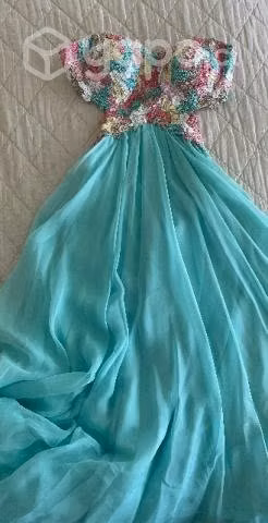 Vestido de gala marca Unique , talla M
