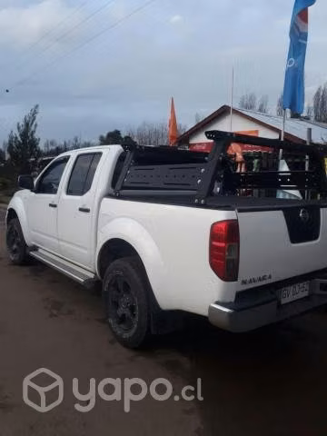 Nissan navara 2014 4x4