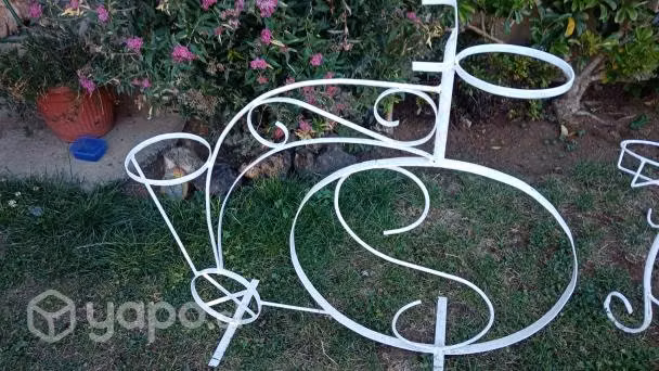 Bicicleta decorativas jardín