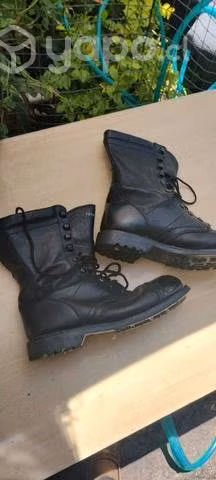 Bototos militares