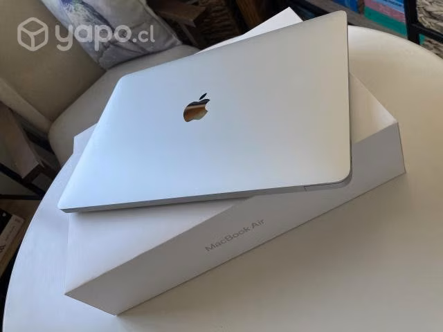 MacBook Air