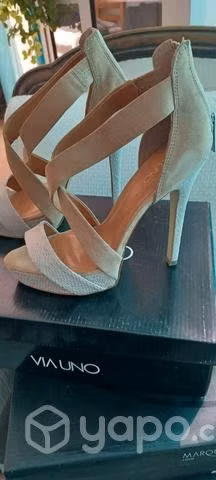 Zapatos de taco