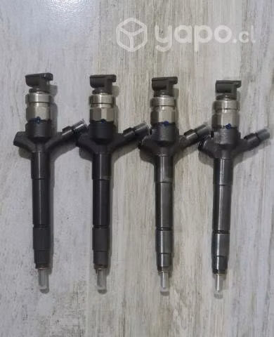 Inyectores mitsubishi l200 2.5 E4 y E5 (recambios)