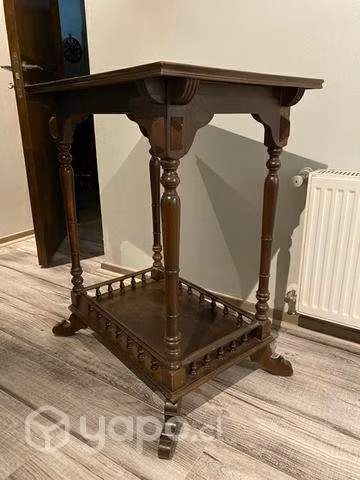 Mesa arrimo madera