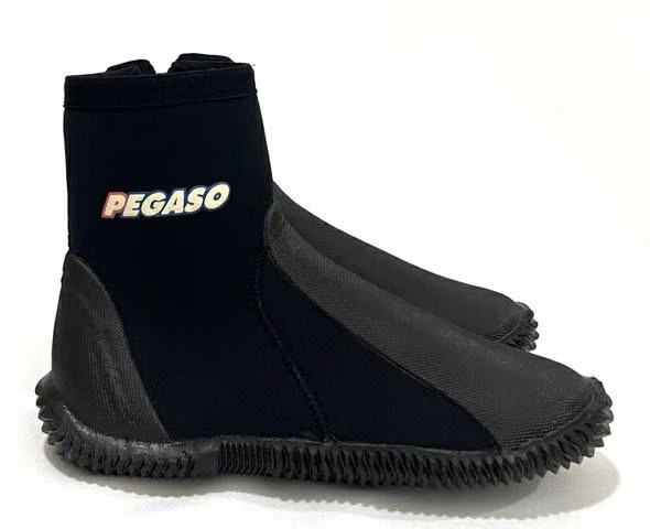 Botín Plano de Neopreno Marca Pegaso Marine N*37